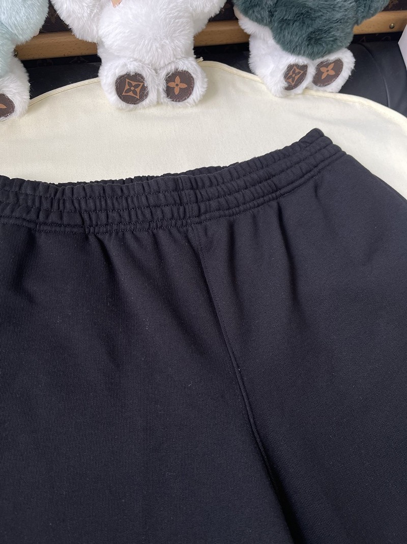 Burberry Shorts 014