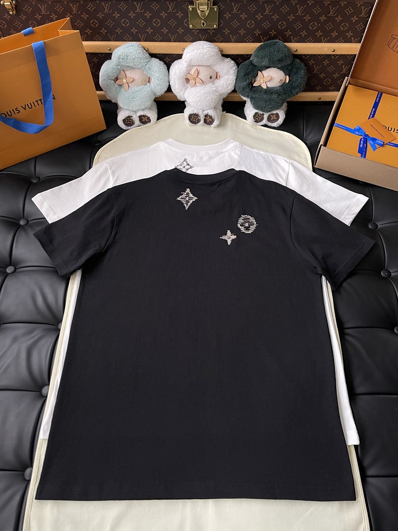 LV T-shirt 063