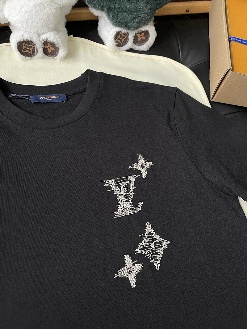 LV T-shirt 063
