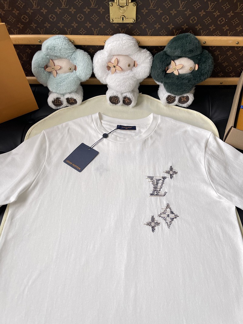 LV T-shirt 062
