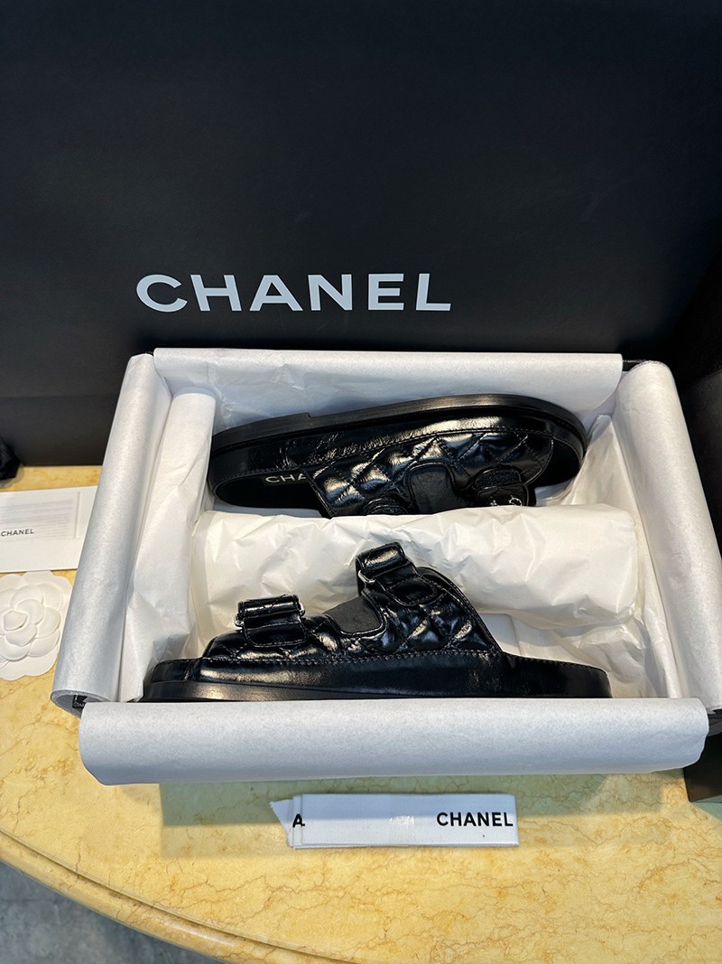 Chanel Sandal Wmns 027