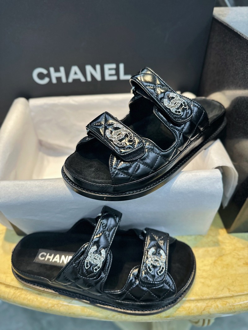 Chanel Sandal Wmns 027