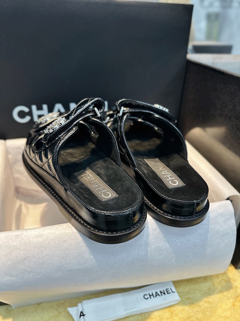 Chanel Sandal Wmns 027