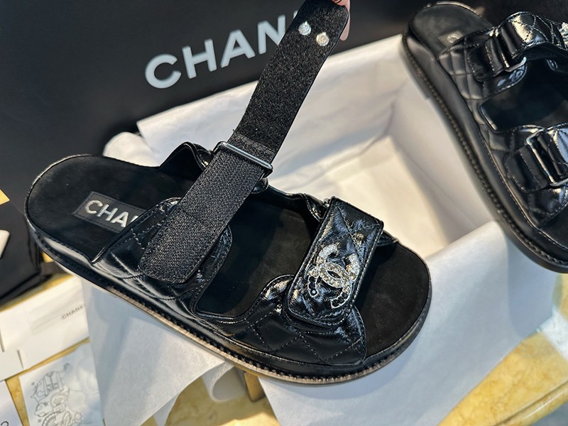 Chanel Sandal Wmns 027