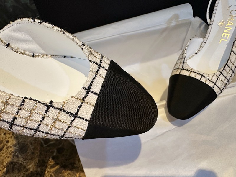Chanel 24C Slingback High Heel 029