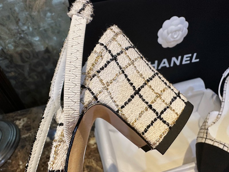 Chanel 24C Slingback High Heel 029