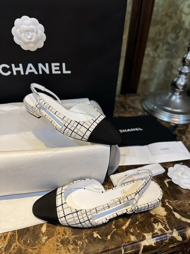 Chanel 24C Slingback Flat 030