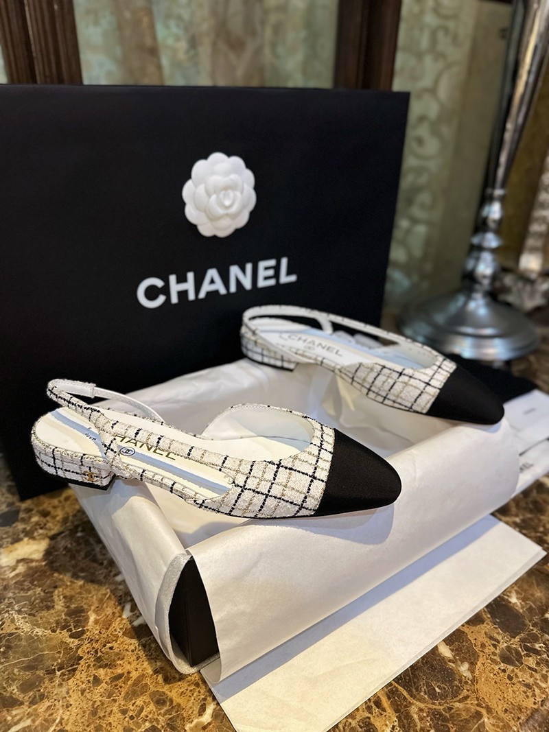 Chanel 24C Slingback Flat 030