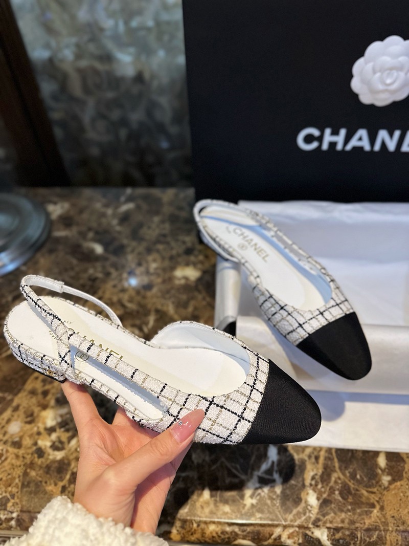 Chanel 24C Slingback Flat 030