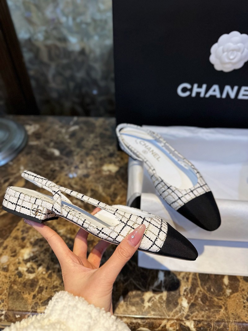 Chanel 24C Slingback Flat 030