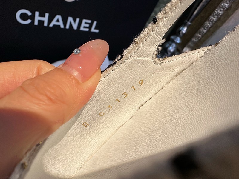 Chanel 24C Slingback Flat 030