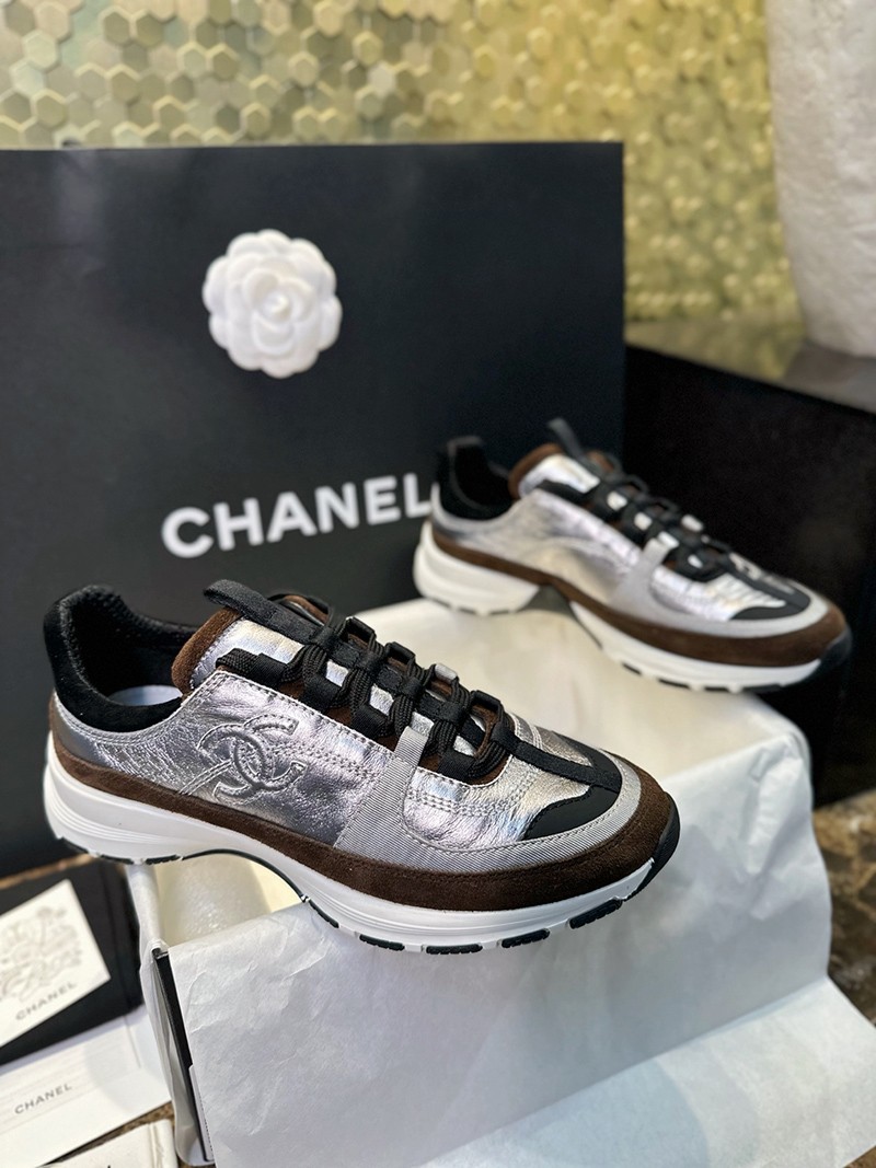 Chanel 25A Wmns Shoe 031
