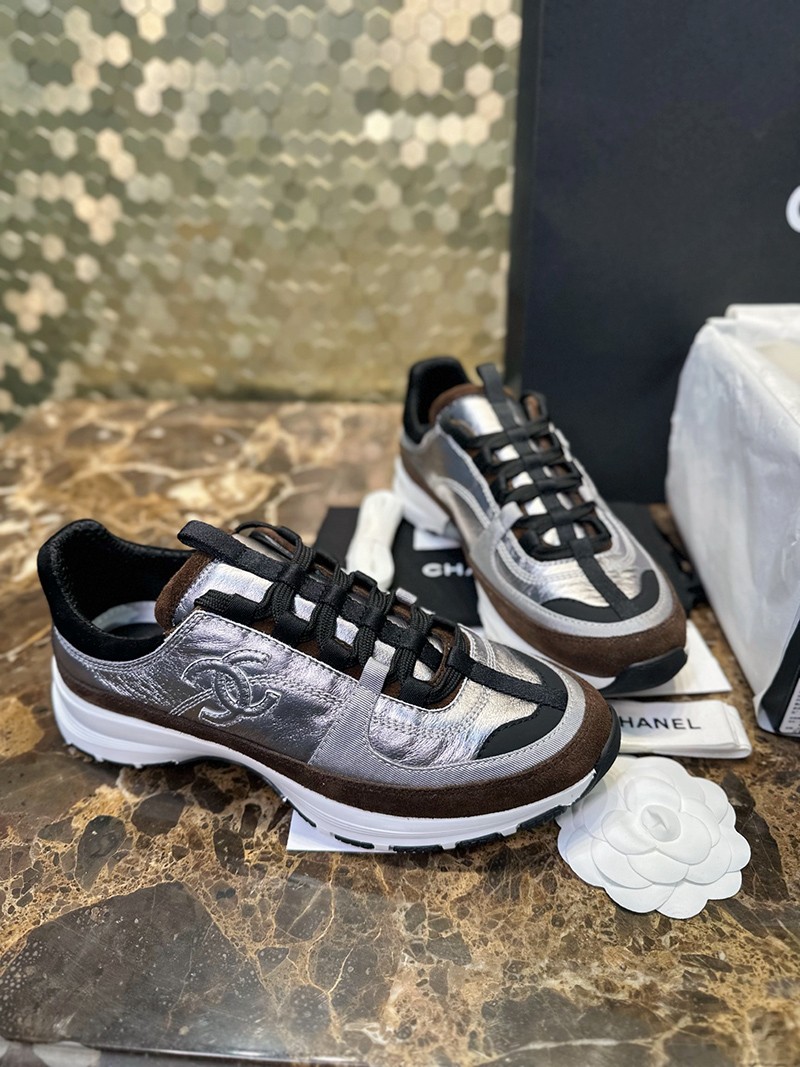 Chanel 25A Wmns Shoe 031