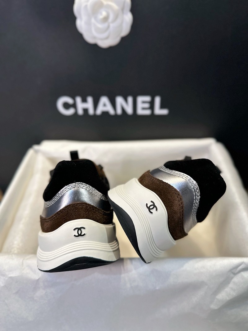 Chanel 25A Wmns Shoe 031