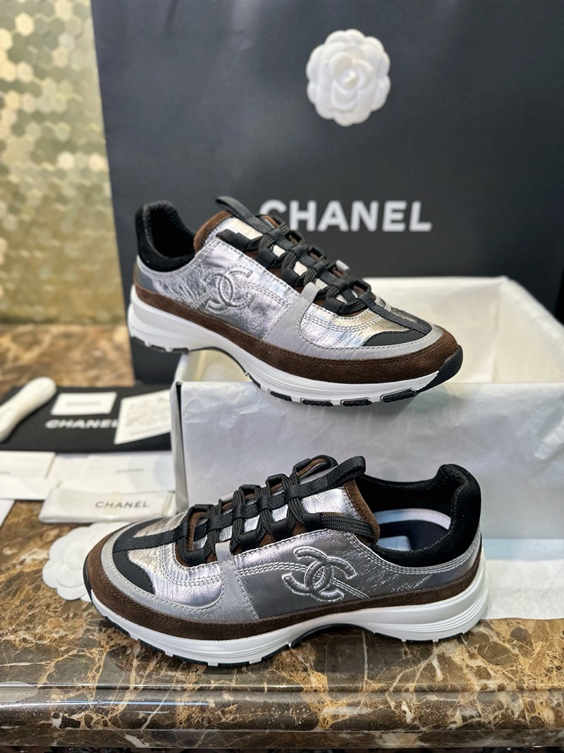Chanel 25A Wmns Shoe 031