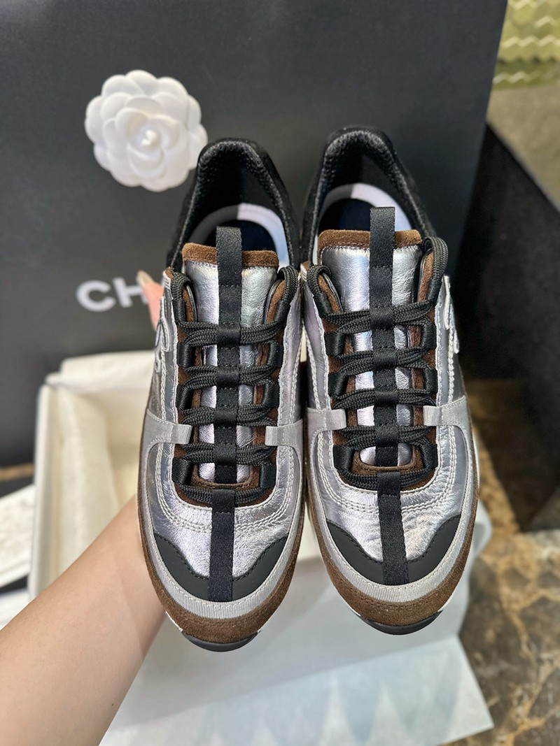Chanel 25A Wmns Shoe 031
