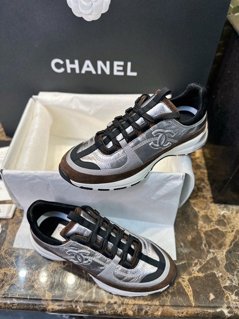 Chanel 25A Wmns Shoe 031