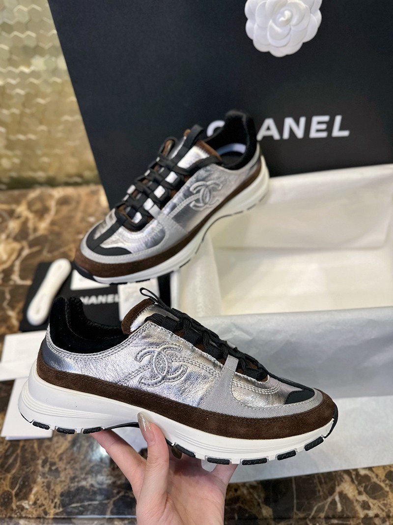 Chanel 25A Wmns Shoe 031