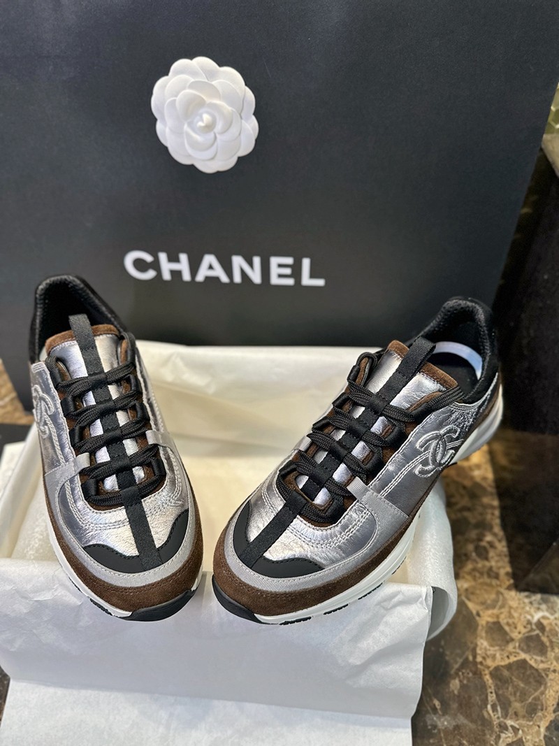 Chanel 25A Wmns Shoe 031