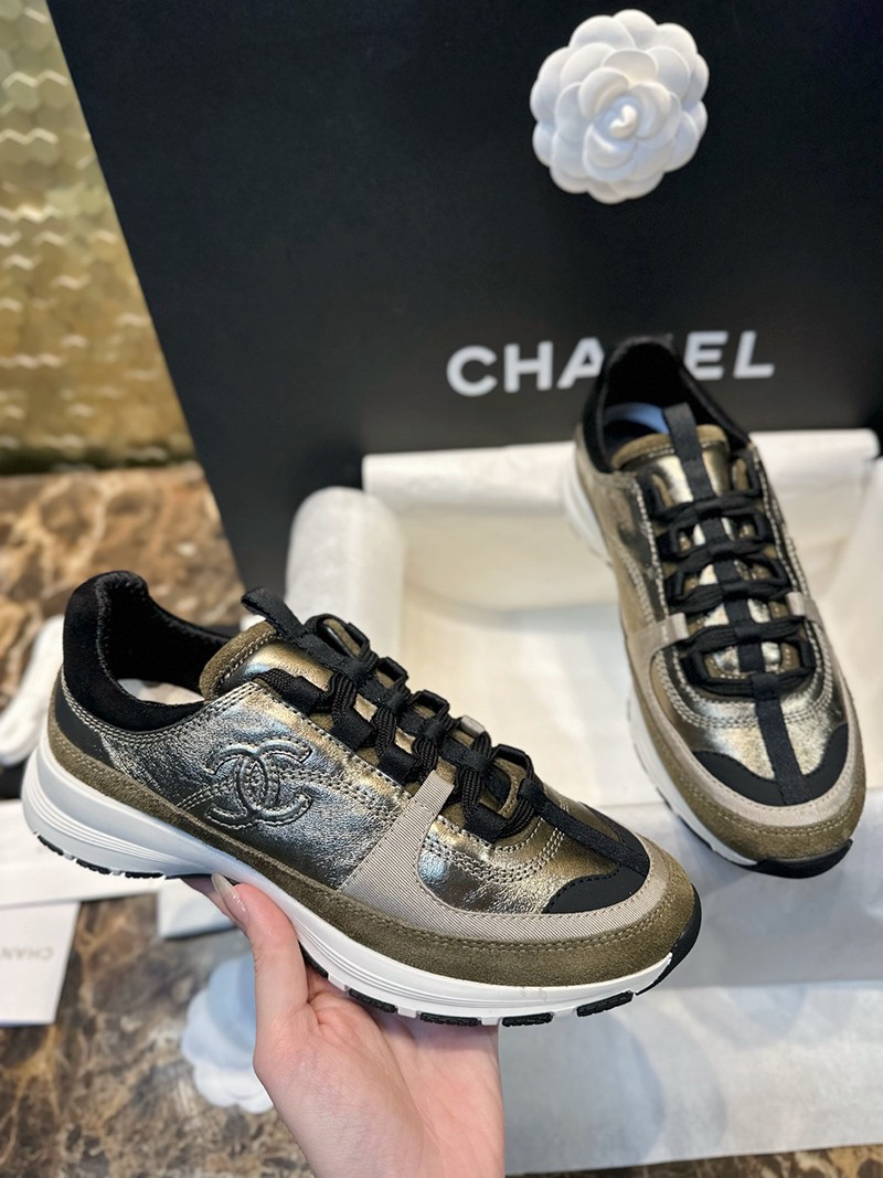 Chanel 25A Wmns Shoe 032
