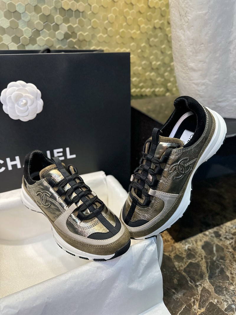 Chanel 25A Wmns Shoe 032
