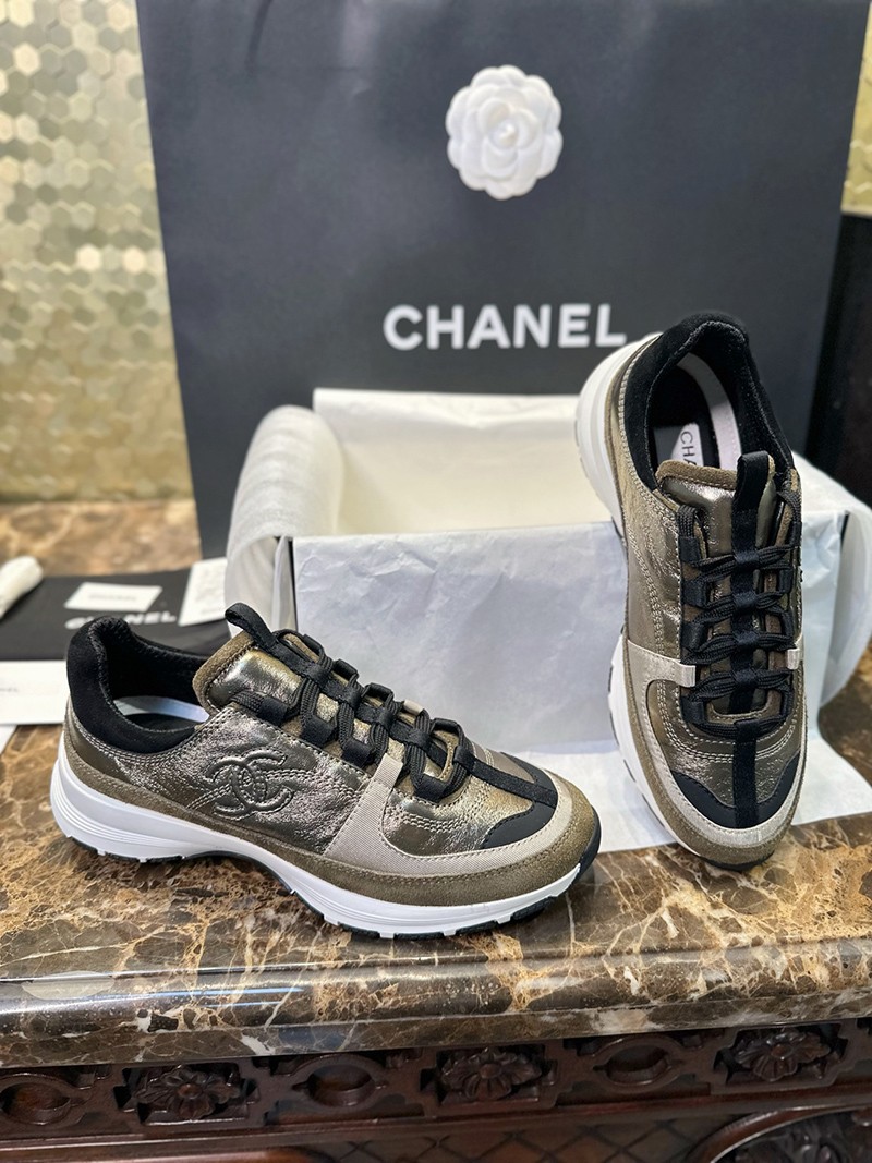 Chanel 25A Wmns Shoe 032