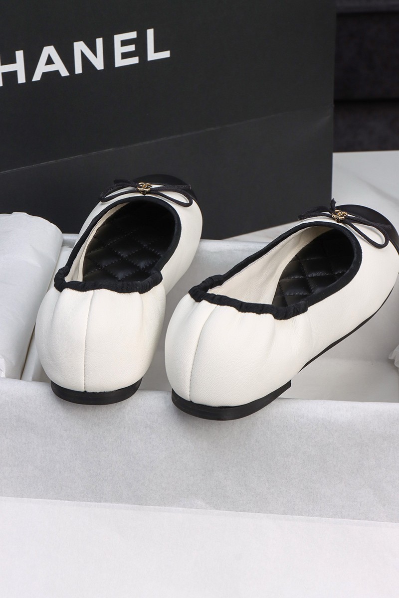 Chanel 25C Wmns Shoe 037