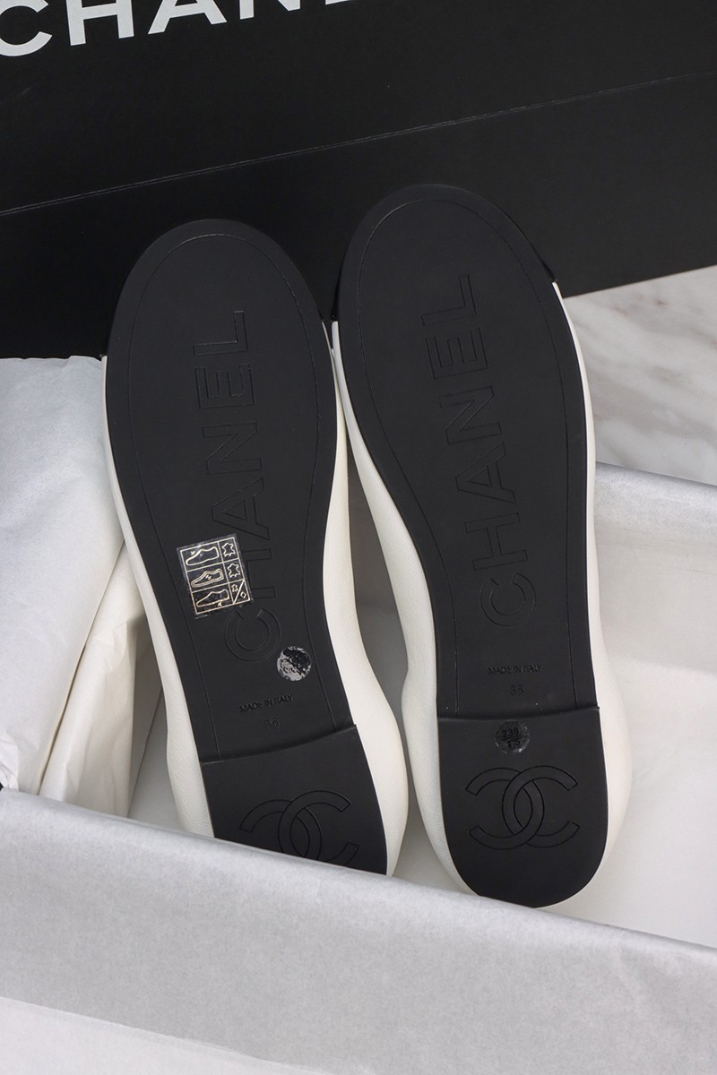 Chanel 25C Wmns Shoe 037