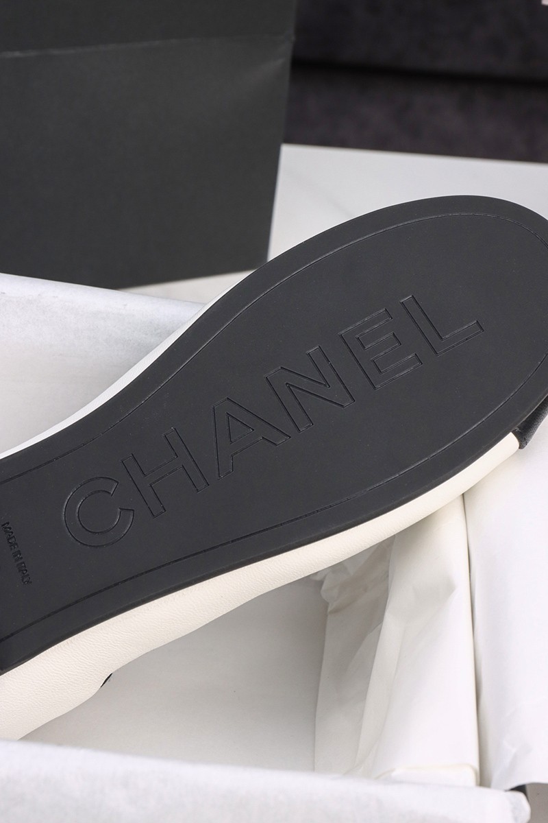 Chanel 25C Wmns Shoe 037