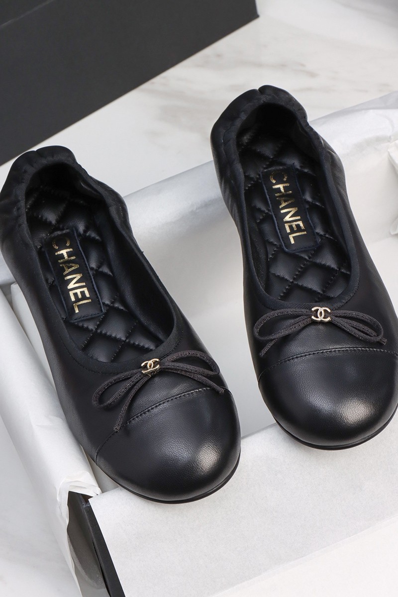 Chanel 25C Wmns Shoe 036