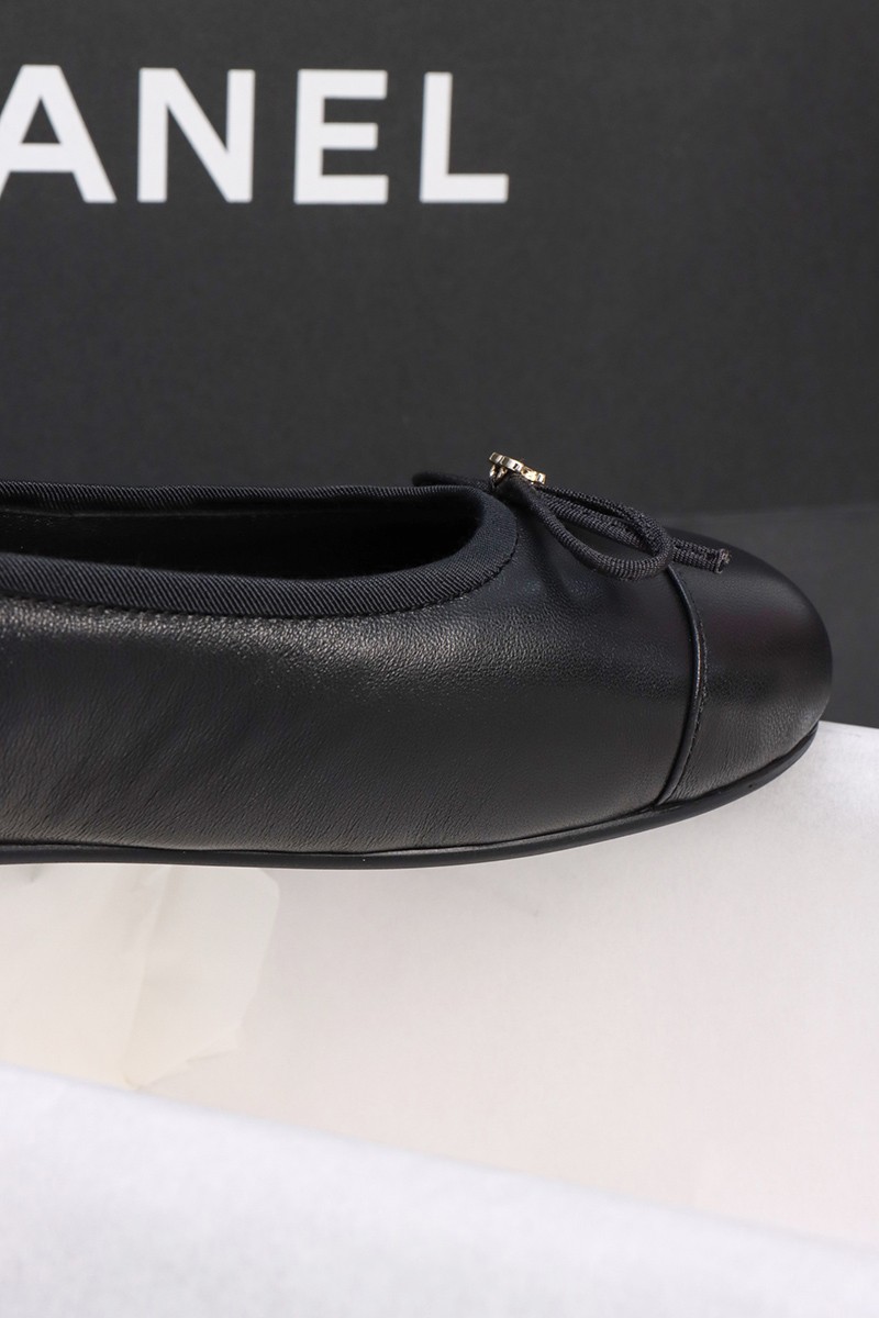 Chanel 25C Wmns Shoe 036