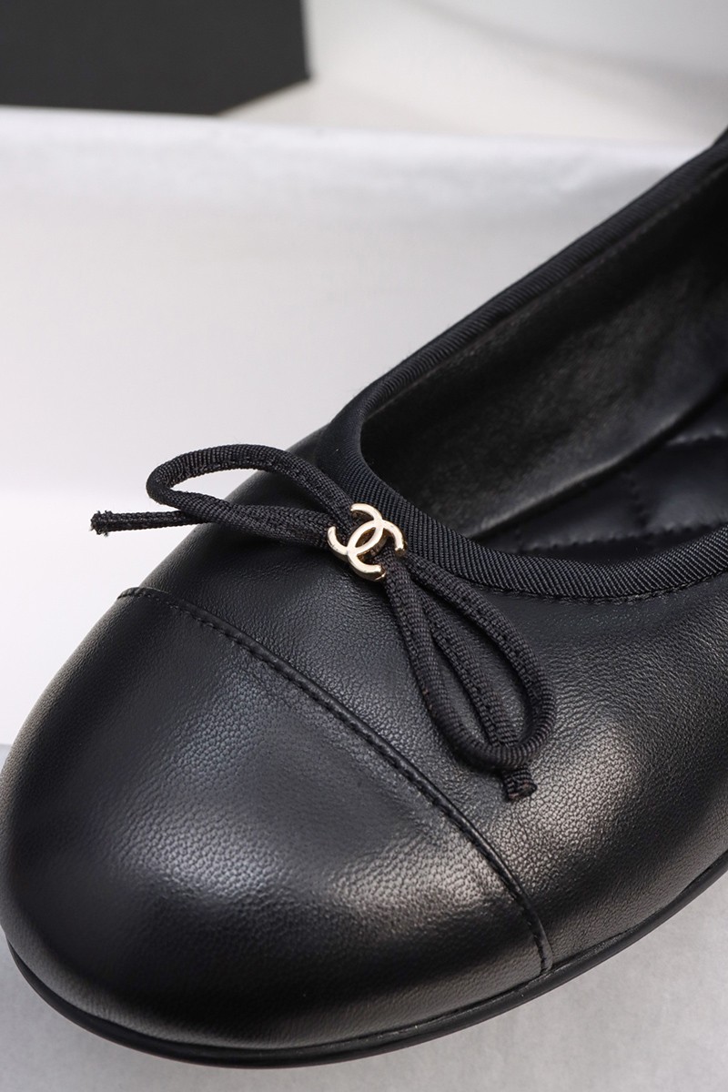 Chanel 25C Wmns Shoe 036