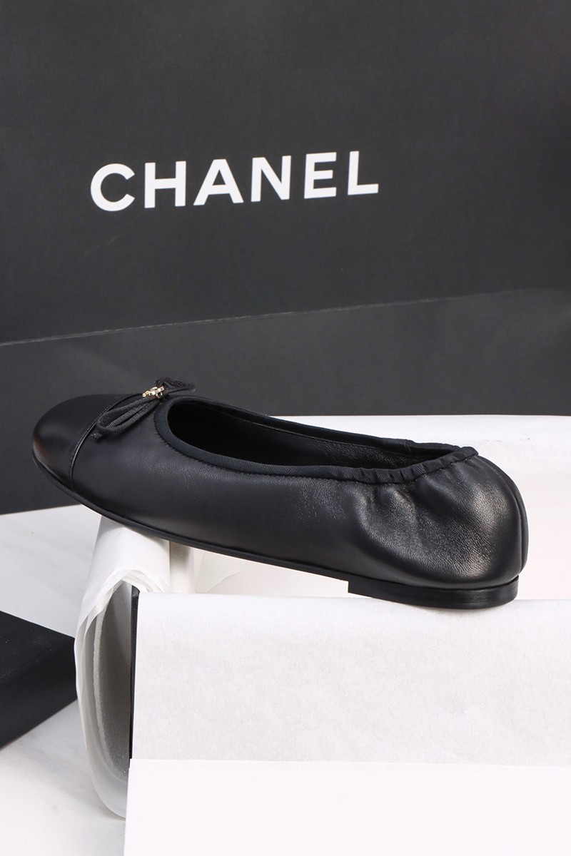 Chanel 25C Wmns Shoe 036