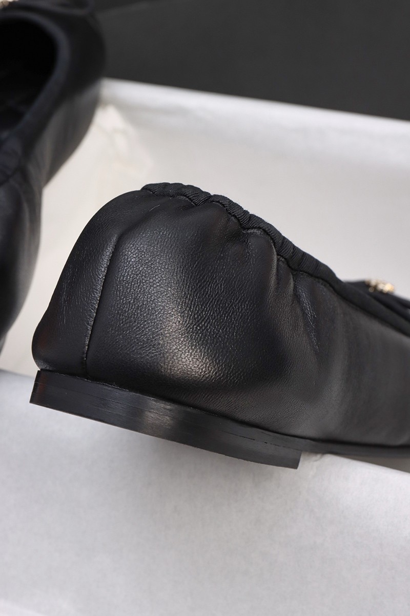 Chanel 25C Wmns Shoe 036