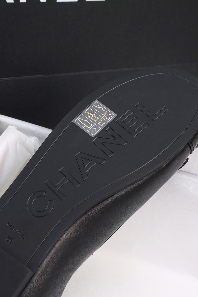 Chanel 25C Wmns Shoe 036