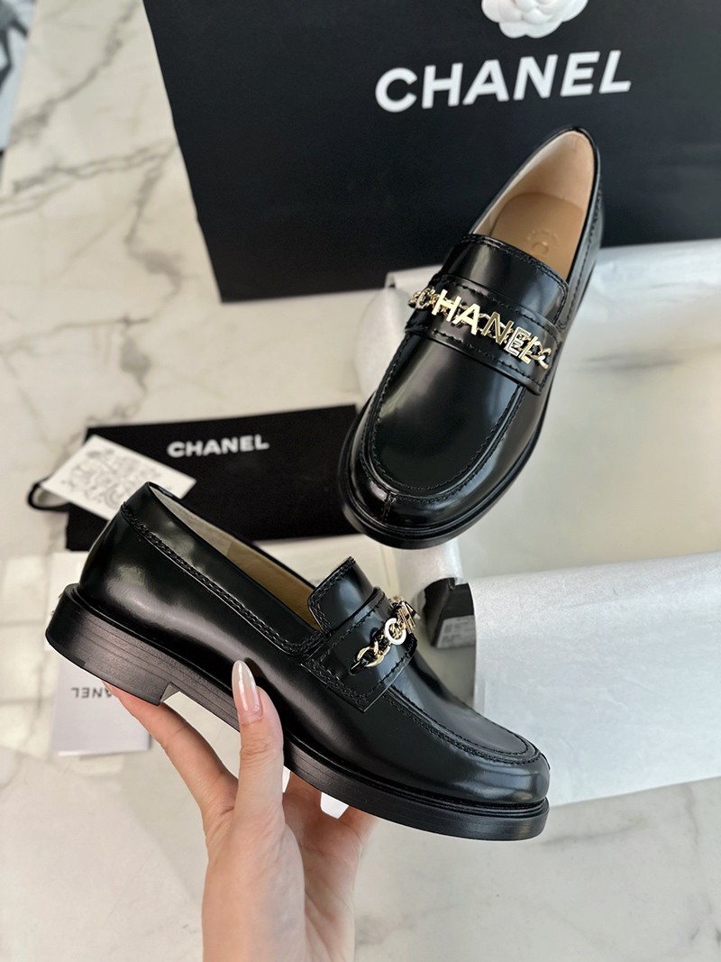 Chanel 25C Wmns Shoe 038