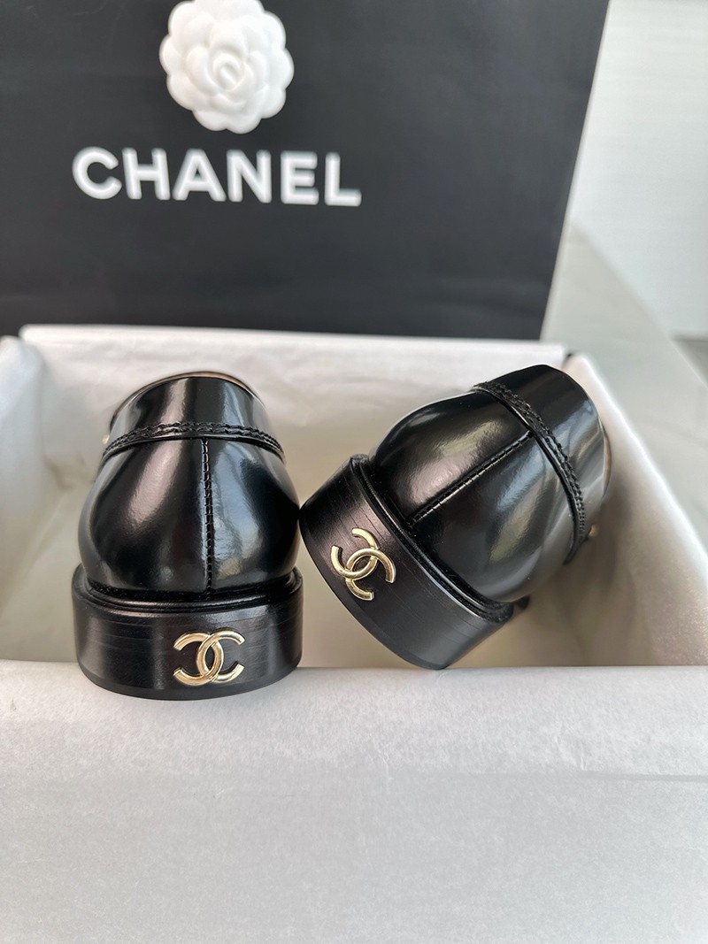 Chanel 25C Wmns Shoe 038