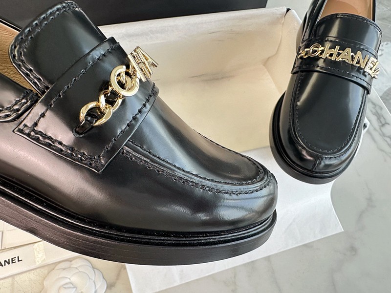 Chanel 25C Wmns Shoe 038