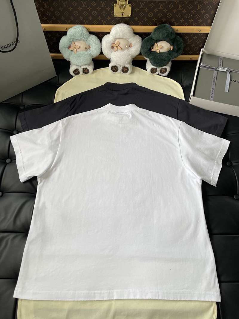 Balenciaga T-shirt 010