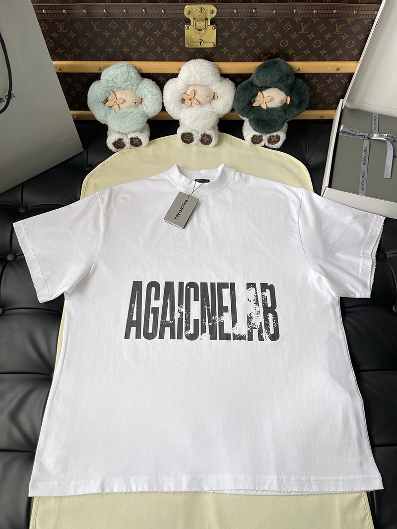 Balenciaga T-shirt 009