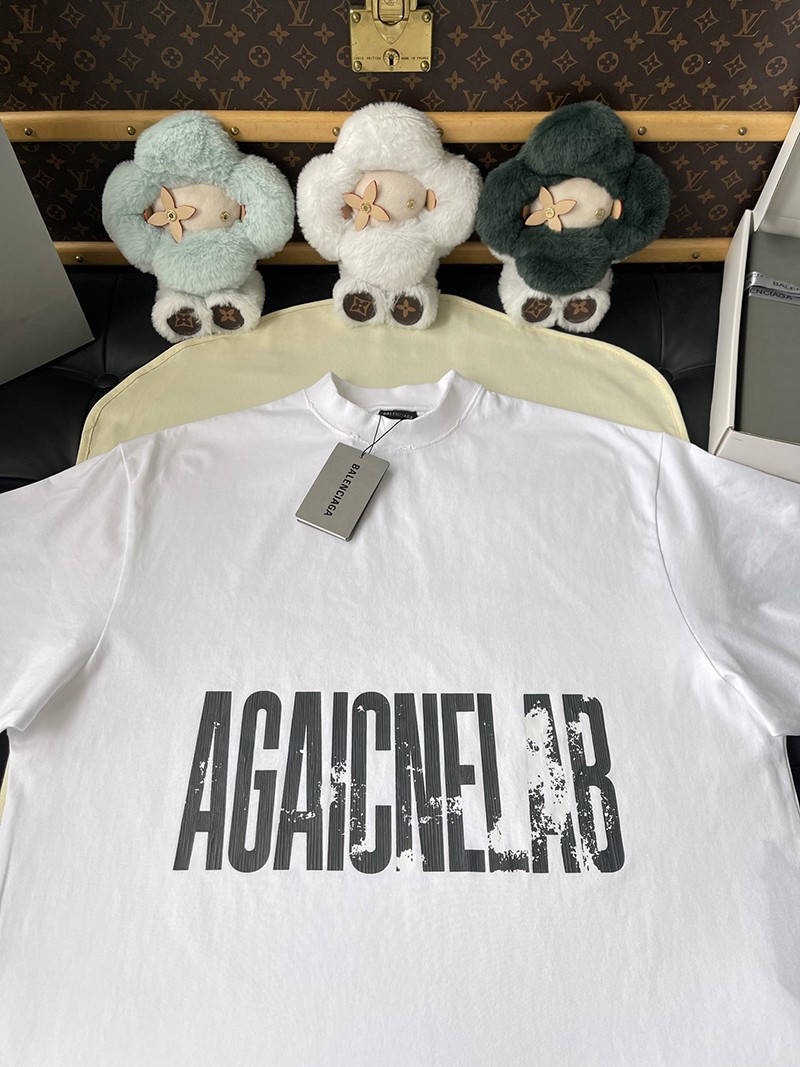 Balenciaga T-shirt 009