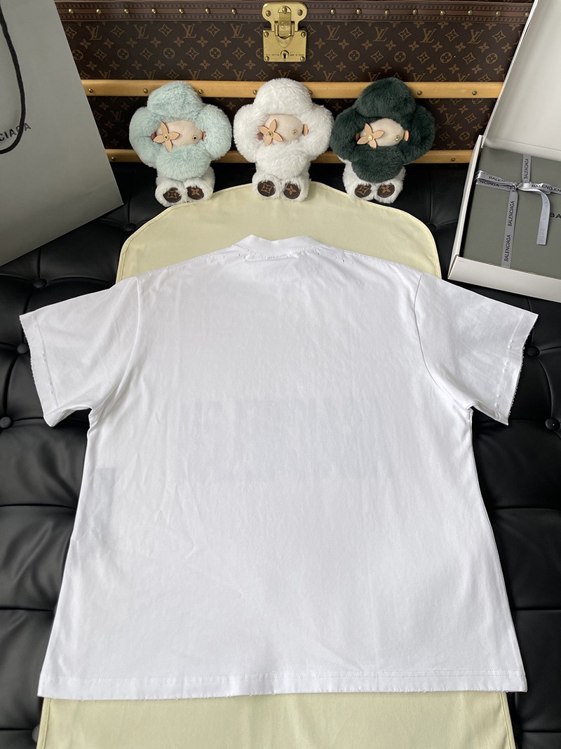 Balenciaga T-shirt 009