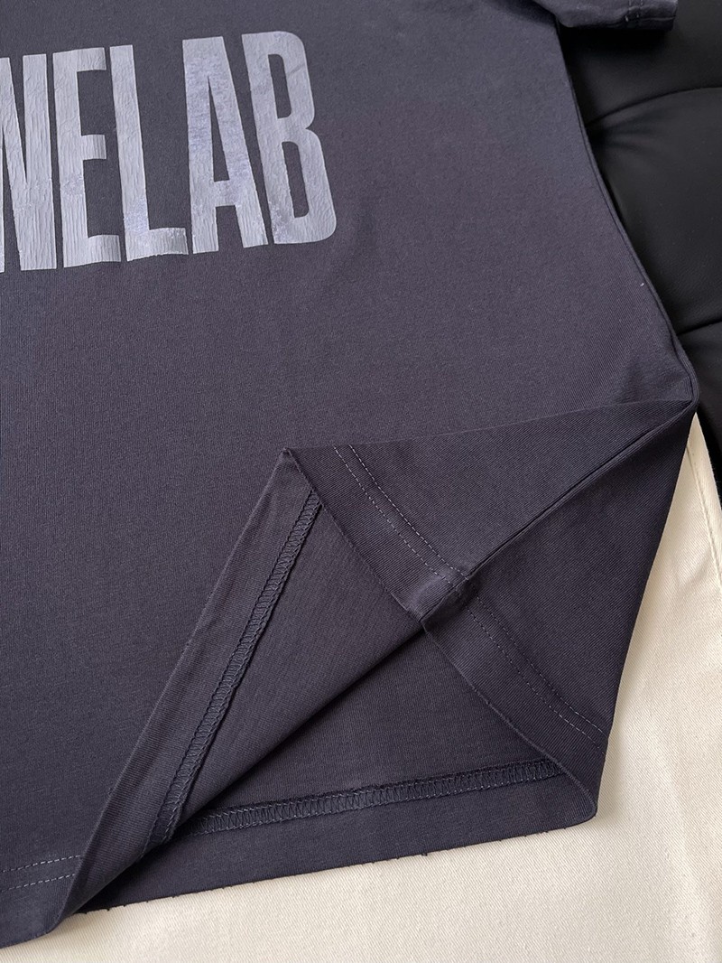 Balenciaga T-shirt 010