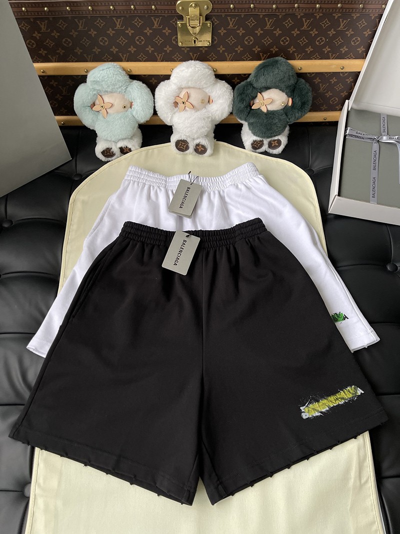 Balenciaga Shorts 012