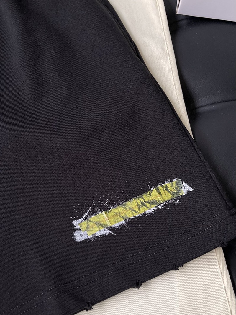 Balenciaga Shorts 012