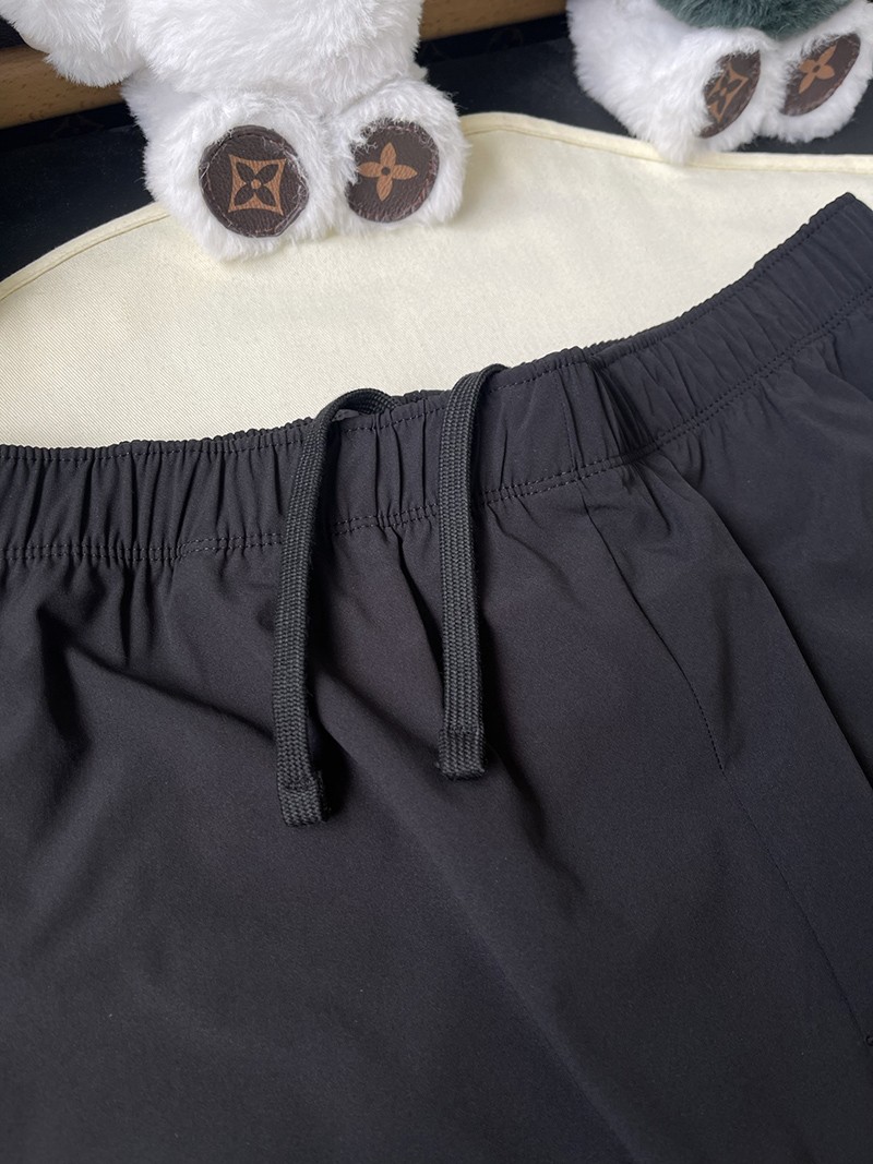 Dior Shorts 021