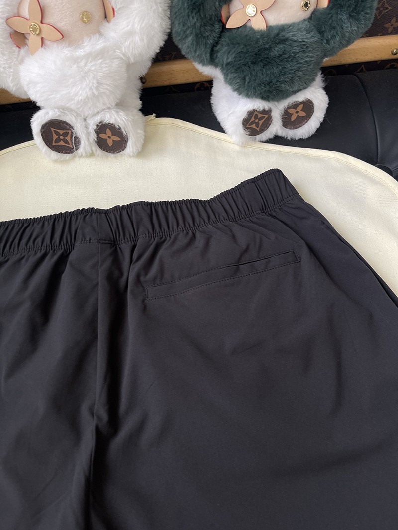 Dior Shorts 021