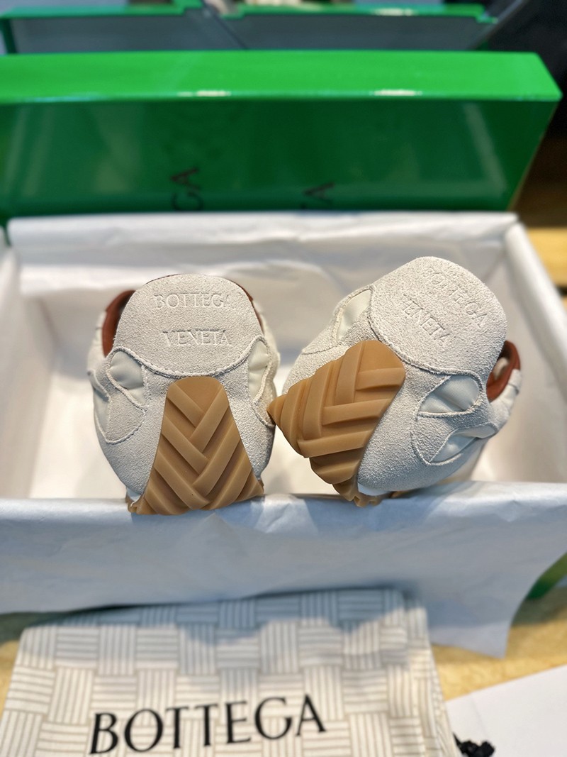Bottega Veneta Orbit Flash Wmns 005