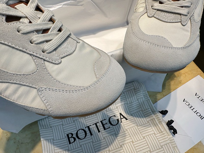 Bottega Veneta Orbit Flash Wmns 005