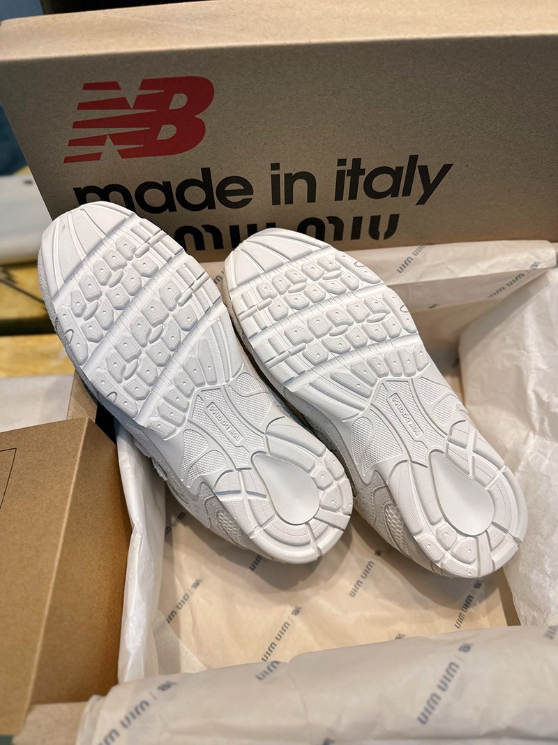 MiuMiu X New Balance Wmns Shoe 009